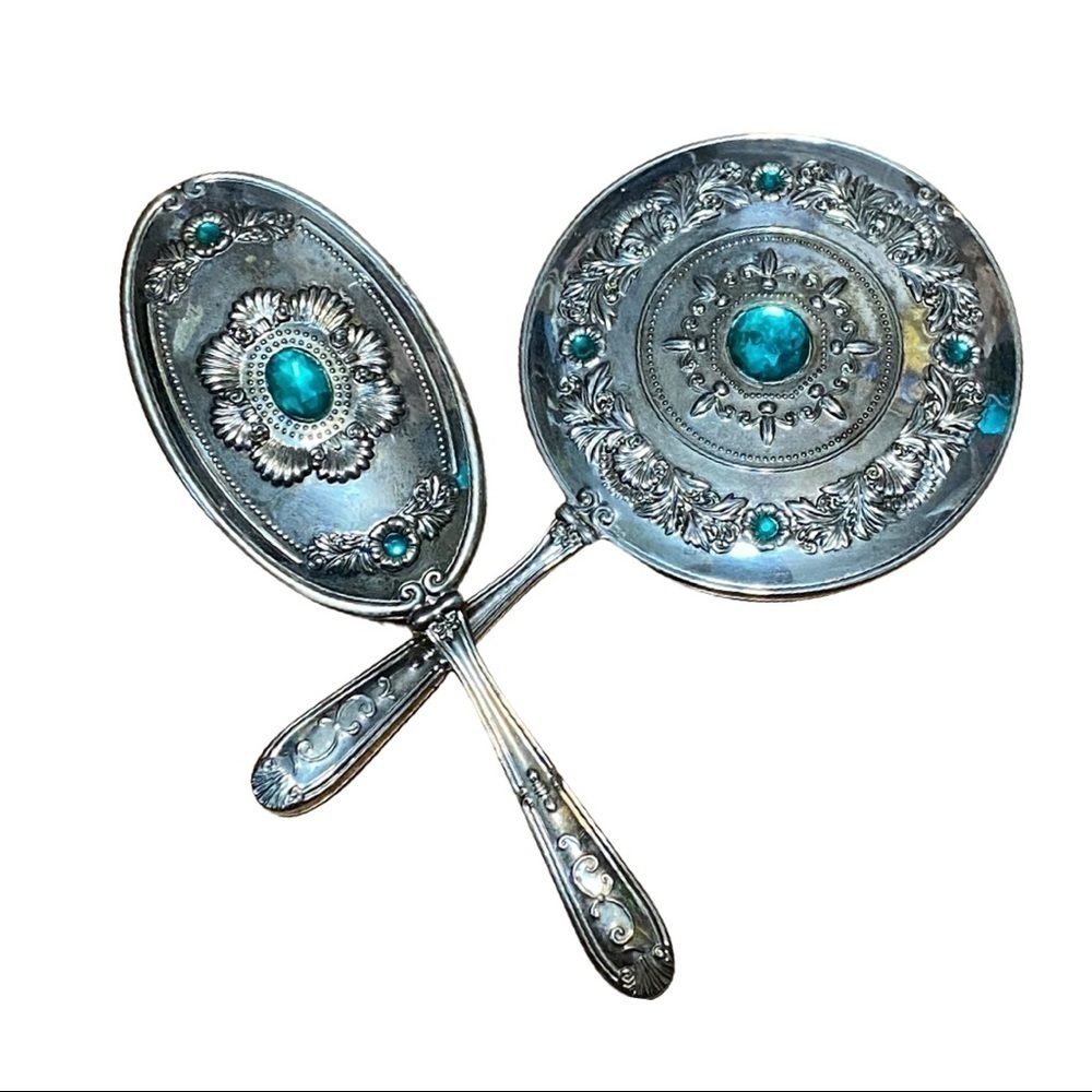 Godinger silver plate Vintage brush and mirror set